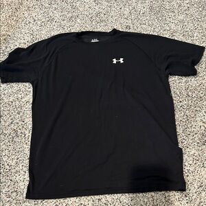 Under Armour Men's Classic Black Tee